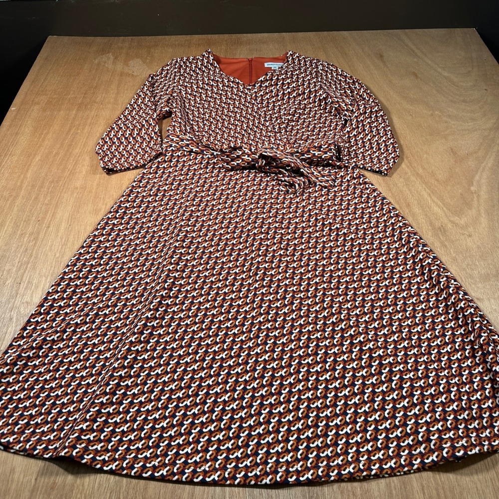 Shelby & Palmer Dress Women 12 Orange Geometric Chain Link A-Line V-Neck Belted